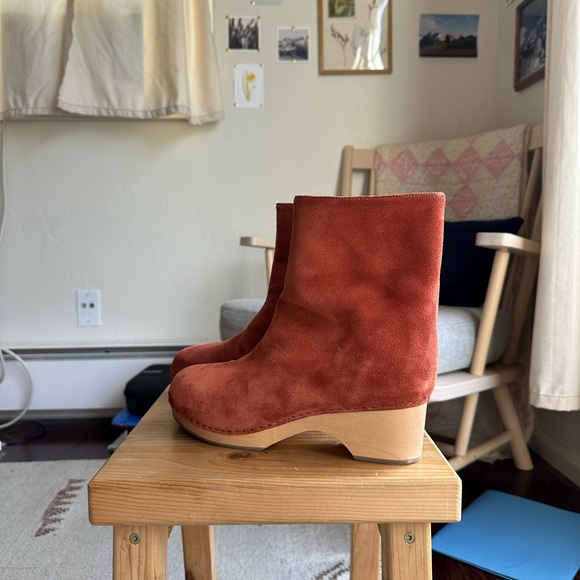 Doen Whitby Boot suede wooden clog boot - Picture 4 of 11